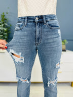 Judy Blue REG/CURVY Get Something Straight Mid Rise Jeans