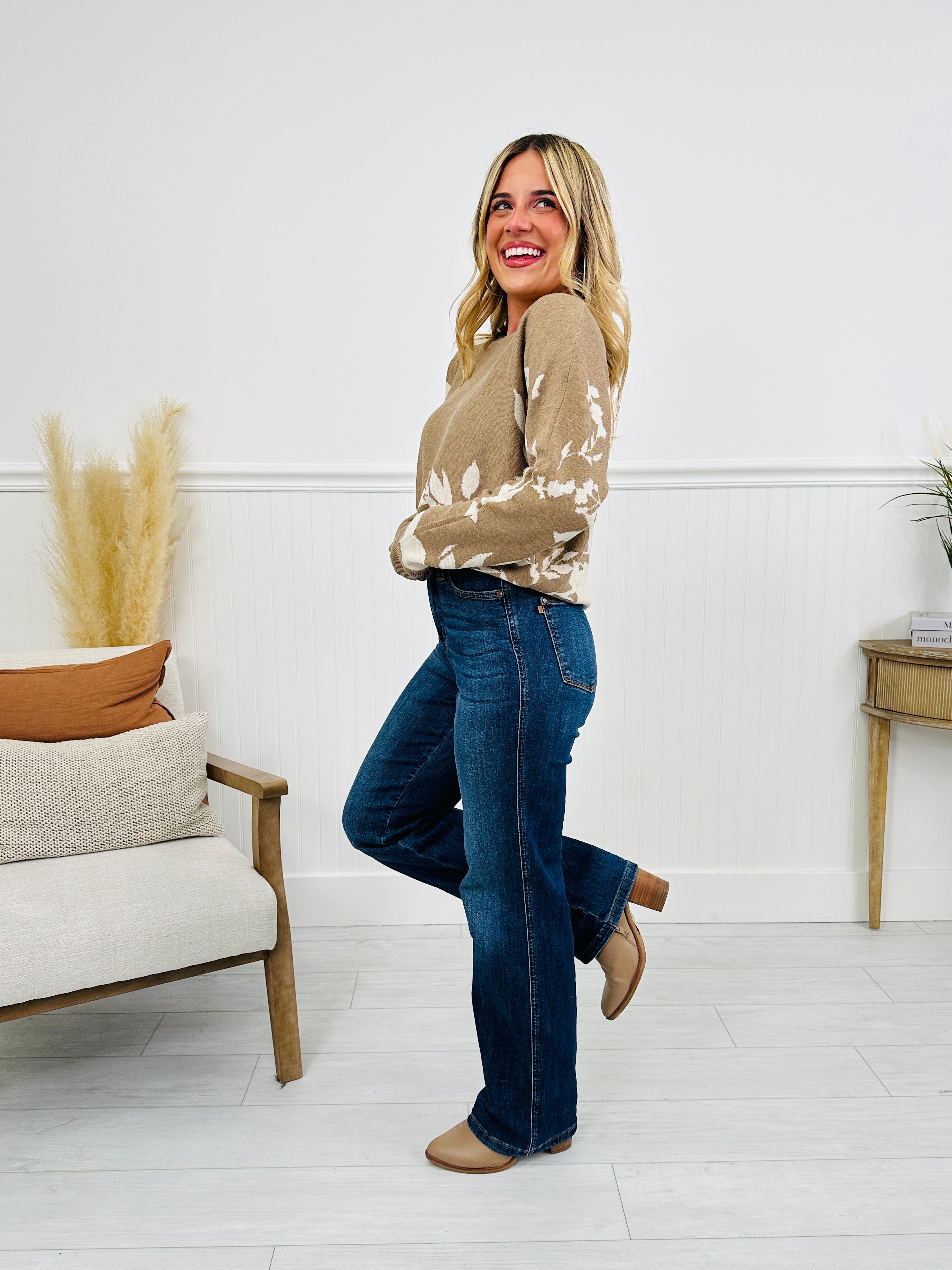 Judy Blue Complete Control Tummy Control Straight Jeans