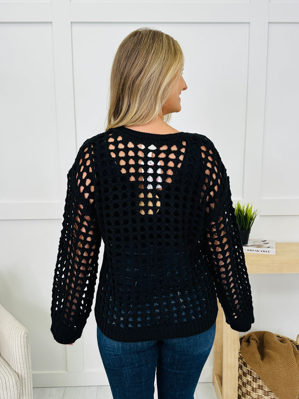 Cutout Crush Sweater in Black